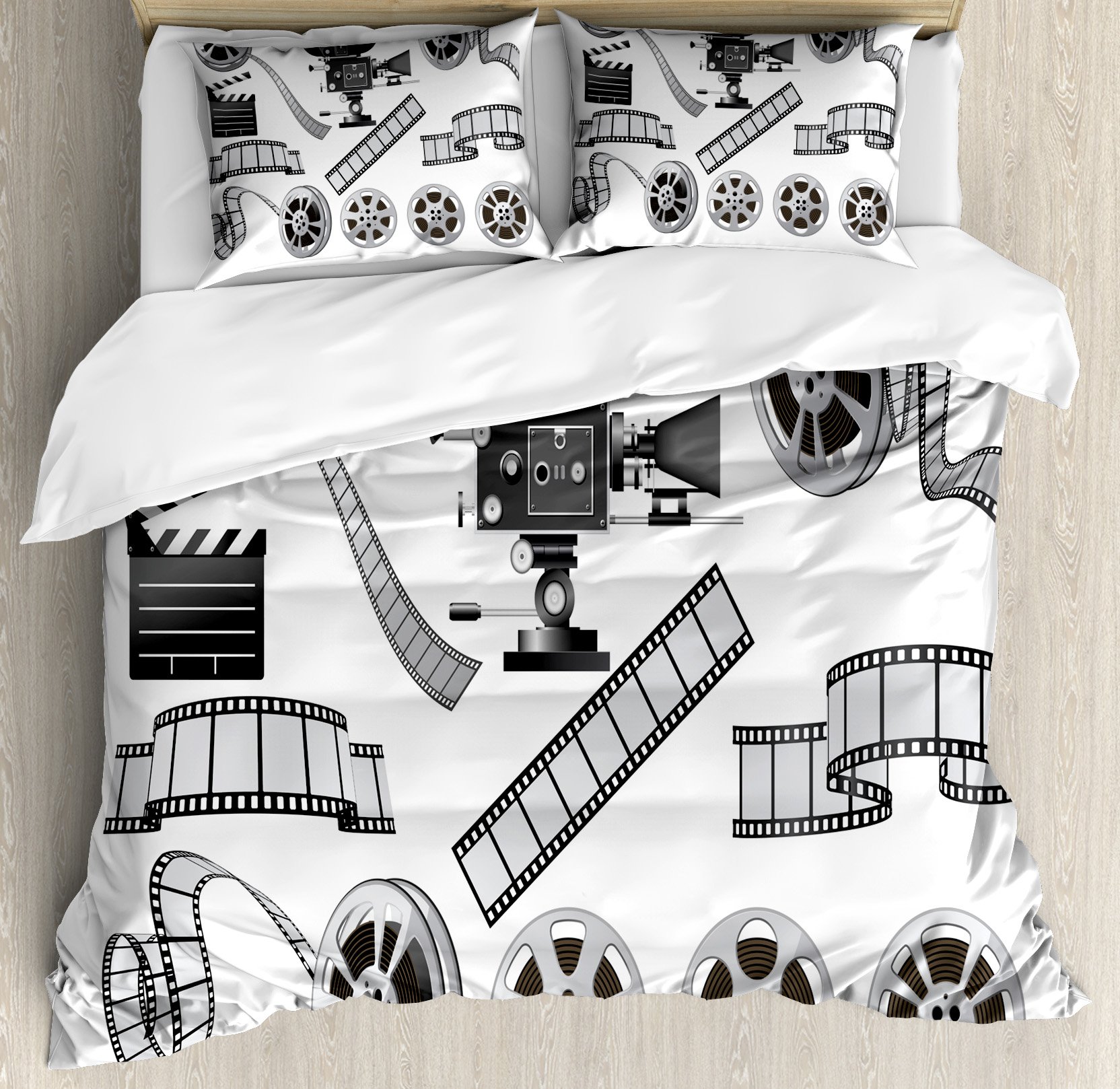 غطاء لحاف بتصميم تذكرة سينما ع - مراجعة Home Cinema Kids وسعره